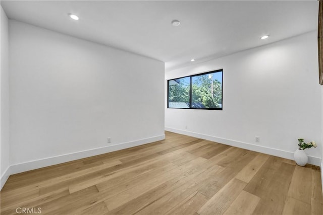 1027 N Lamer St, Burbank, CA 91506 - unfurnished room with light wood-style floors and recessed lighting
