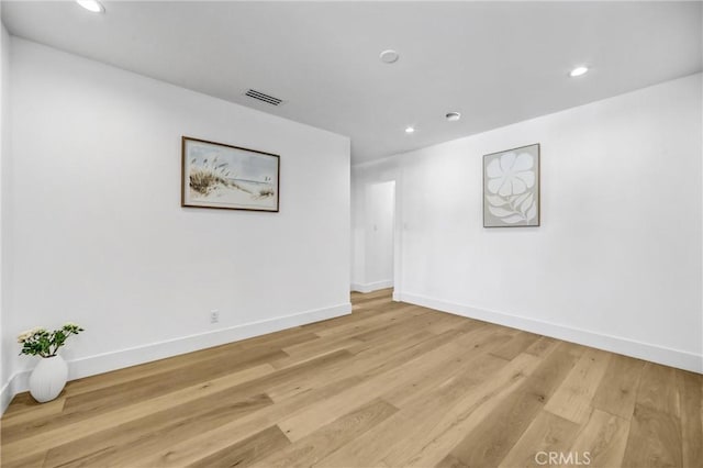 1027 N Lamer St, Burbank, CA 91506 - empty room with light wood-style flooring and recessed lighting