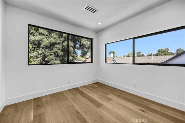 1027 N Lamer St, Burbank, CA 91506 - unfurnished room featuring light wood-style floors and recessed lighting