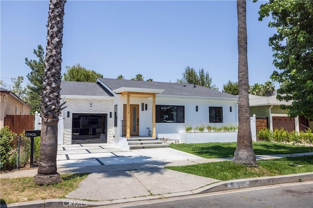17905 Bullock St, Encino, CA 91316 - photo 2