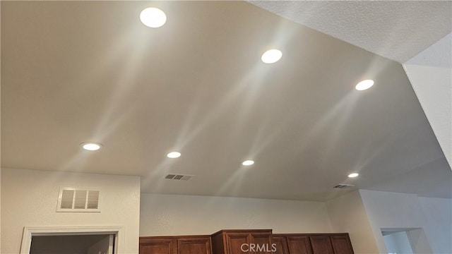 9019 Fremont Ct, Oak Hills, CA 92344 - photo 18