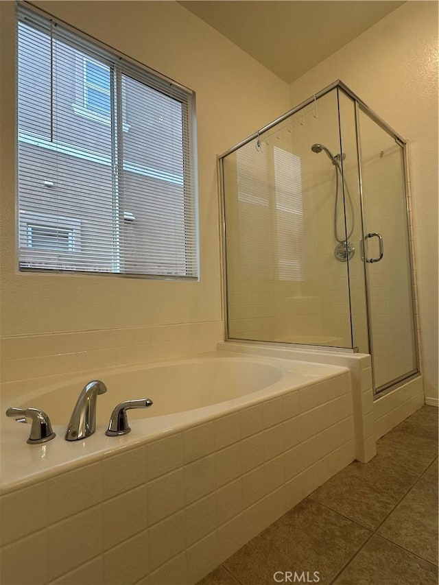 9019 Fremont Ct, Oak Hills, CA 92344 - photo 29