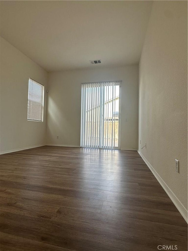 9019 Fremont Ct, Oak Hills, CA 92344 - photo 24