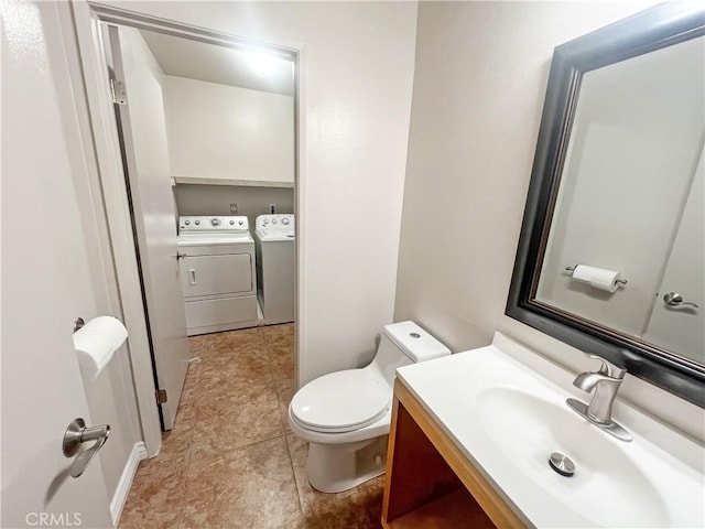 400 S Flower St Unit 131, Orange, CA 92868 - bathroom with separate washer and dryer and vanity