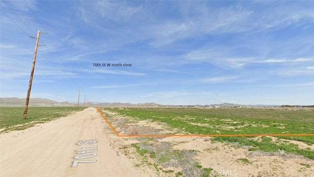 1275 70th St W, Rosamond, CA 93560