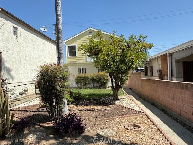 2208 W Olympic Blvd, Montebello, CA 90640 - view of home's exterior with stucco siding