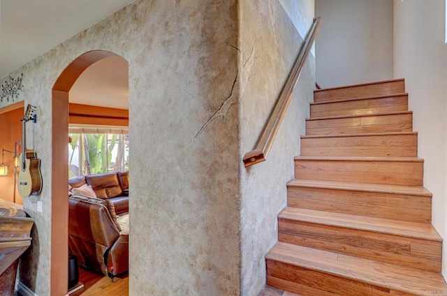 1430 Vallejo Mills St, Chula Vista, CA 91913 - stairs featuring arched walkways and wood finished floors