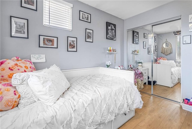 25525 Fitzgerald Ave, Stevenson Ranch, CA 91381 - bedroom featuring light wood finished floors and a closet