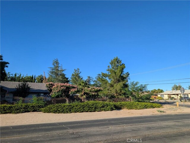 8323 Peach Ave, Hesperia, CA 92345 - photo 13