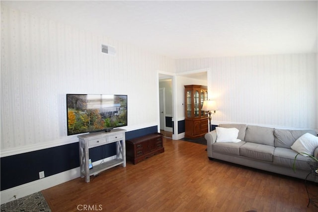 23281 Via Bahia, Mission Viejo, CA 92691 - living area with wallpapered walls and wood finished floors