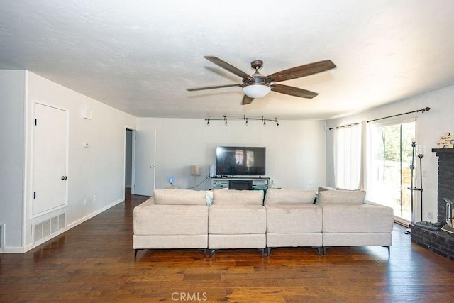 15929 Caras Ct, Ramona, CA 92065 - photo 9