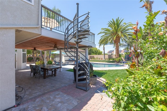 1225 Old Hickory Rd, Corona, CA 92882 - patio / terrace featuring a patio, a ceiling fan, and outdoor dining space