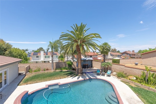 1225 Old Hickory Rd, Corona, CA 92882 - view of swimming pool featuring a residential view and a fenced backyard