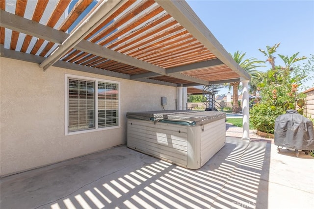 1225 Old Hickory Rd, Corona, CA 92882 - view of patio with a hot tub