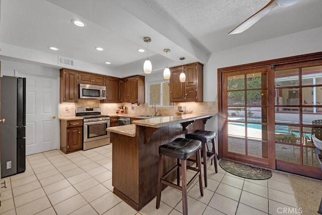 23714 Lawnside Dr, Newhall, CA 91321 - photo 11