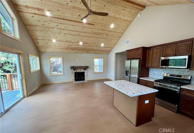 810 Villa Grove Ave, Big Bear City, CA 92314 - photo 6