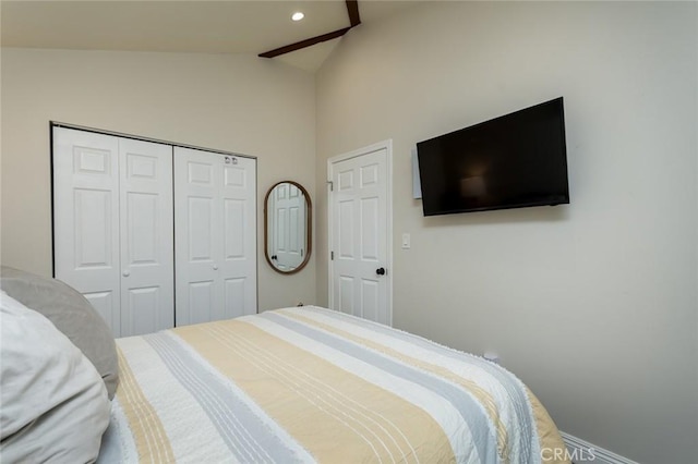 11162 Barman Ave, Culver City, CA 90230 - bedroom featuring vaulted ceiling, a closet, and recessed lighting