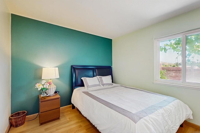 12538 Buckskin Trl, Poway, CA 92064 - bedroom with wood finished floors and baseboards
