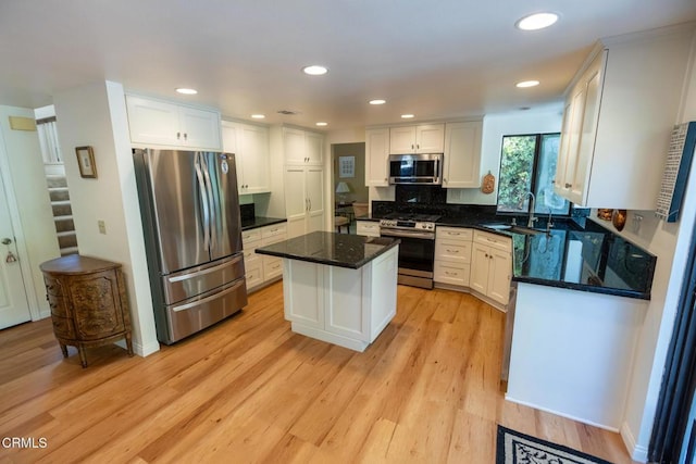 2596 Rikkard Dr, Thousand Oaks, CA 91362 - photo 9