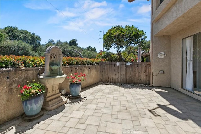 1346 Tourney Hill Ln Unit 67, Nipomo, CA 93444 - view of patio / terrace