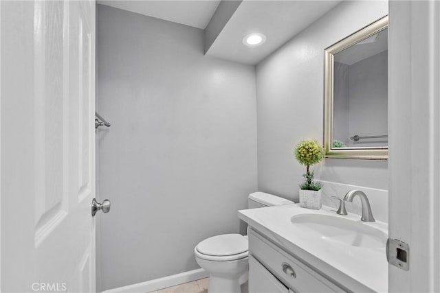 1346 Tourney Hill Ln Unit 67, Nipomo, CA 93444 - bathroom featuring vanity and recessed lighting