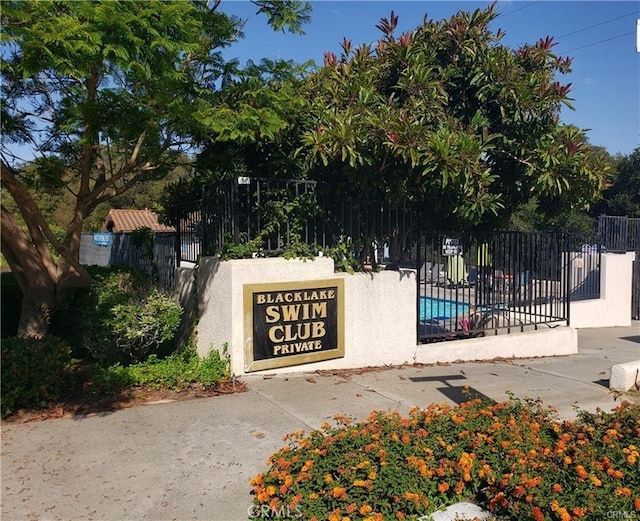1346 Tourney Hill Ln Unit 67, Nipomo, CA 93444 - view of community sign
