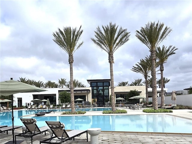 171 Bear Leaf Dr, Lake Forest, CA 92630 - view of community pool