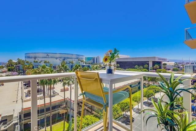 488 E Ocean Blvd Unit 502, Long Beach, CA 90802 - balcony featuring a city view