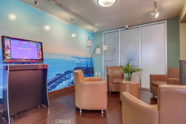 488 E Ocean Blvd Unit 502, Long Beach, CA 90802 - common area featuring a surveillance system