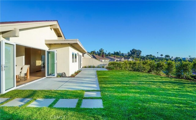 317 Calle Familia, San Clemente, CA 92672 - view of grassy yard with a patio