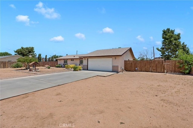12433 Pocomoke Rd, Apple Valley, CA 92308 - photo 2
