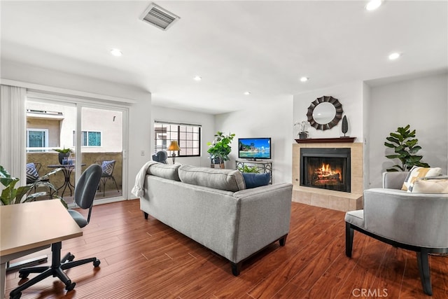 1737 Peyton Ave Unit E, Burbank, CA 91504 - living room with a fireplace, recessed lighting, and wood finished floors