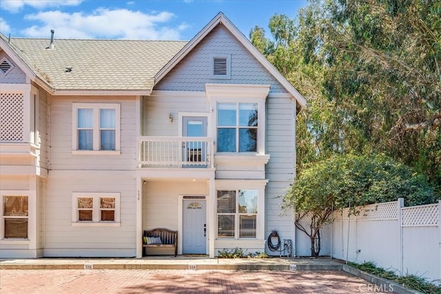 558 Adina Way, Nipomo, CA 93444 - view of front of property with a balcony