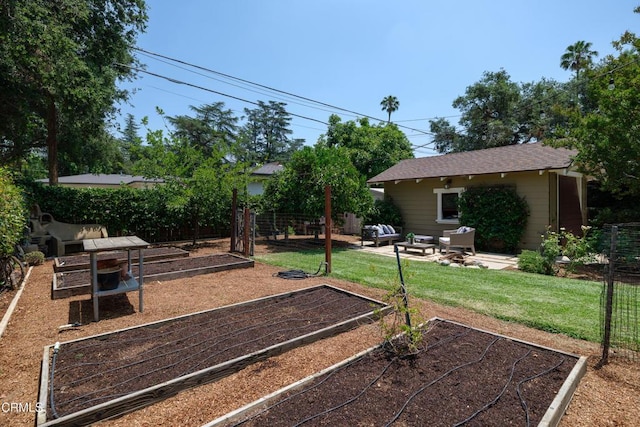 1036 N Chester Ave, Pasadena, CA 91104 - view of yard with a vegetable garden