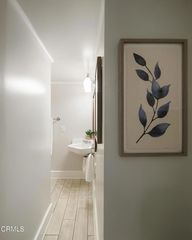 1036 N Chester Ave, Pasadena, CA 91104 - bathroom featuring baseboards and wood finished floors
