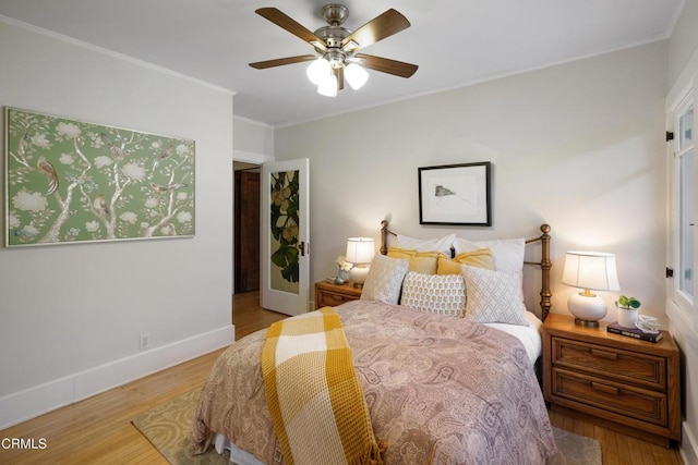 1036 N Chester Ave, Pasadena, CA 91104 - bedroom with light wood-style floors, crown molding, and a ceiling fan