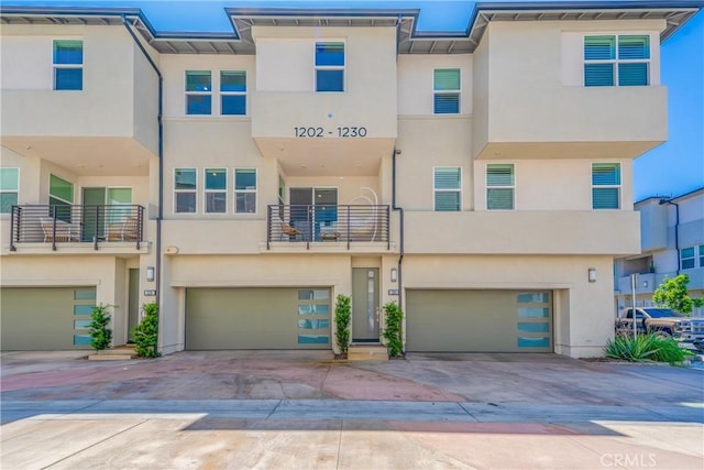 1206 W Cara Dr, Anaheim, CA 92805 - multi unit property with a garage and stucco siding