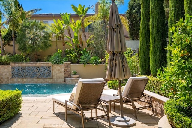308 Via El Patio, San Clemente, CA 92673 - view of pool featuring a patio area