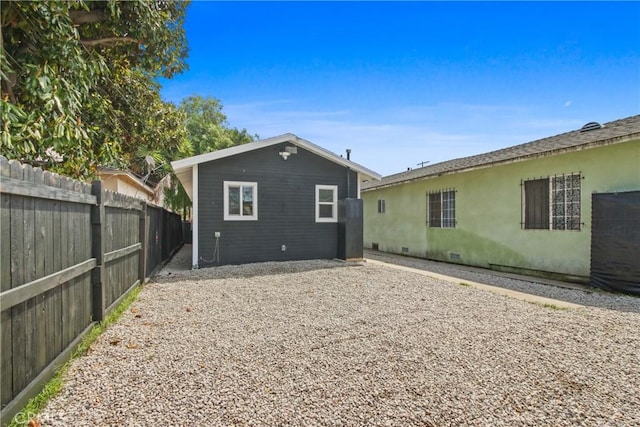 9525 Holmes Ave, Los Angeles, CA 90002 - back of property