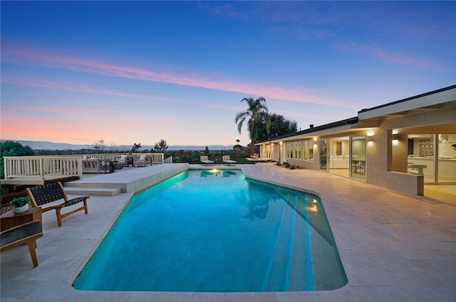 24153 Califa St, Woodland Hills, CA 91367 - photo 2