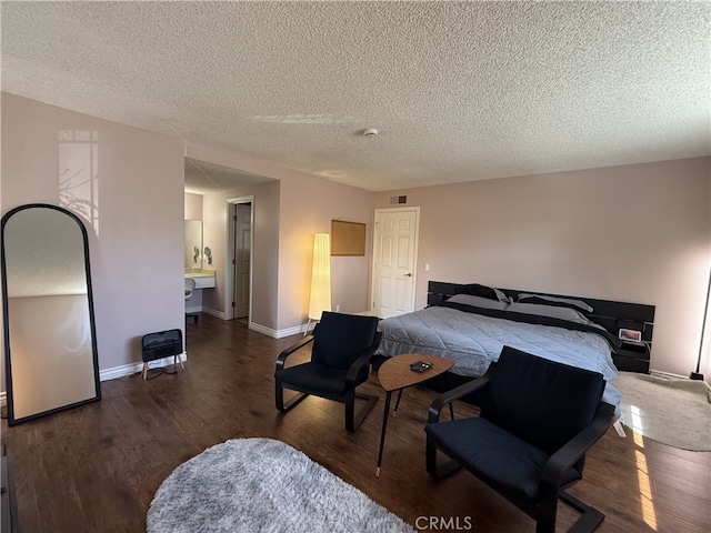21841 Zuni Dr, Lake Forest, CA 92630 - bedroom featuring wood finished floors and a textured ceiling