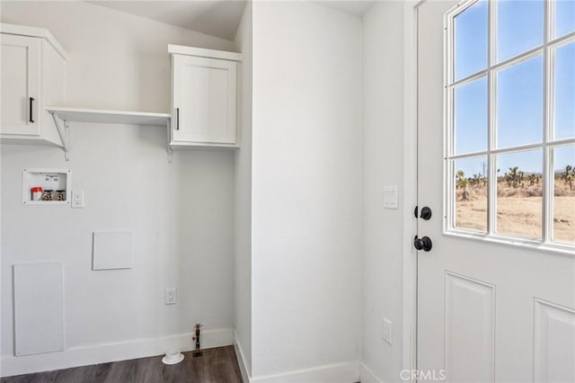 537 Calaveras Rd, Pinon Hills, CA 92372 - laundry area featuring cabinet space, dark wood-style flooring, and washer hookup