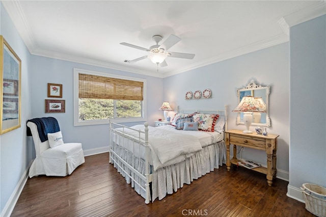 33612 Vino Way, Temecula, CA 92591 - bedroom featuring wood finished floors, ornamental molding, and ceiling fan