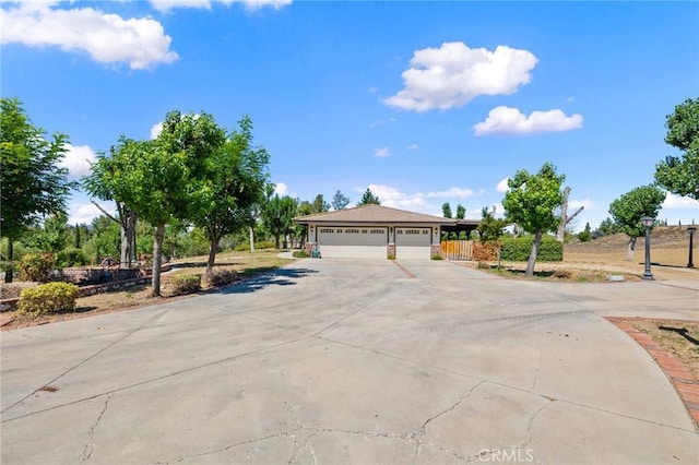 41050 Mesa Robles Cir, Temecula, CA 92592 - view of front of home with concrete driveway