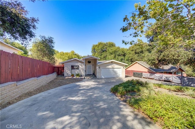 4887 Arizona Ave, Atascadero, CA 93422 - single story home with driveway