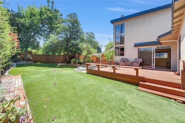 506 Geneva Ave, Claremont, CA 91711 - fenced backyard with a deck