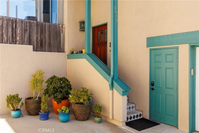 1939 Circle Dr, Cayucos, CA 93430 - view of exterior entry with stucco siding