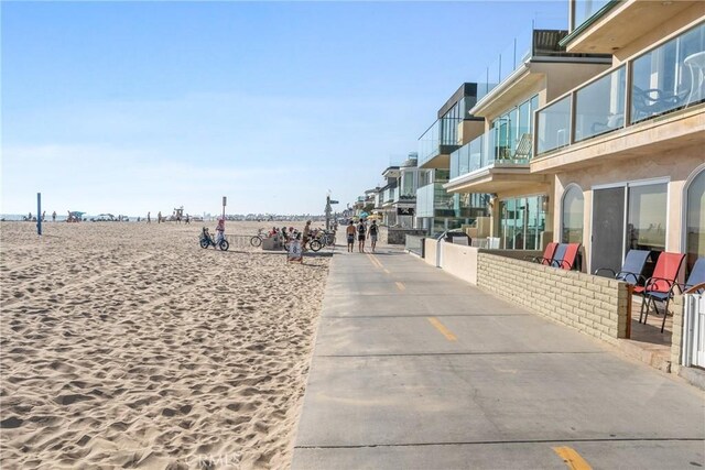 3312 W Oceanfront, Newport Beach, CA 92663 - surrounding community