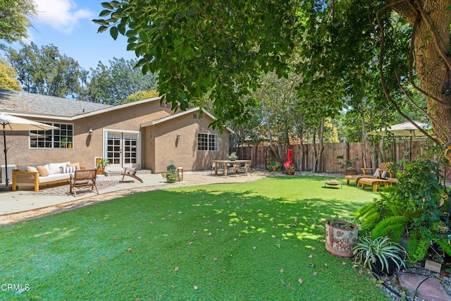 5907 Cantaloupe Ave, Valley Glen, CA 91401 - view of yard featuring an outdoor living space and a patio