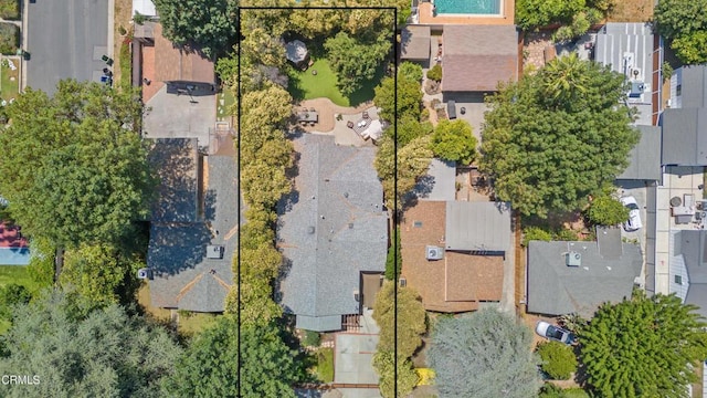 5907 Cantaloupe Ave, Valley Glen, CA 91401 - aerial perspective of suburban area featuring property parcel outlined